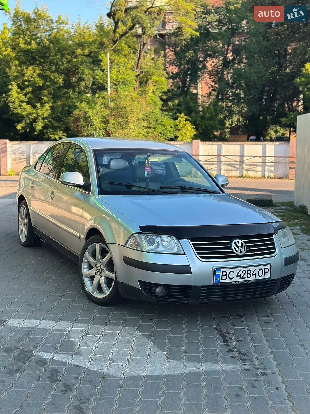 Volkswagen Passat, 2001