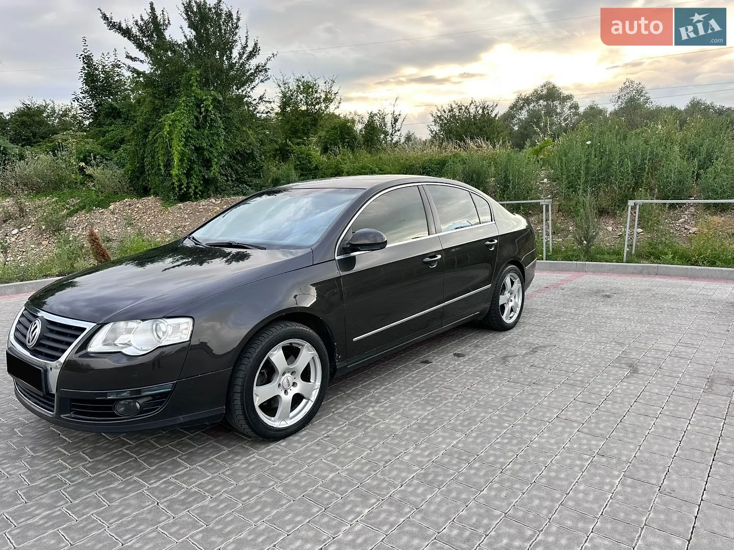 Volkswagen Passat, 2010