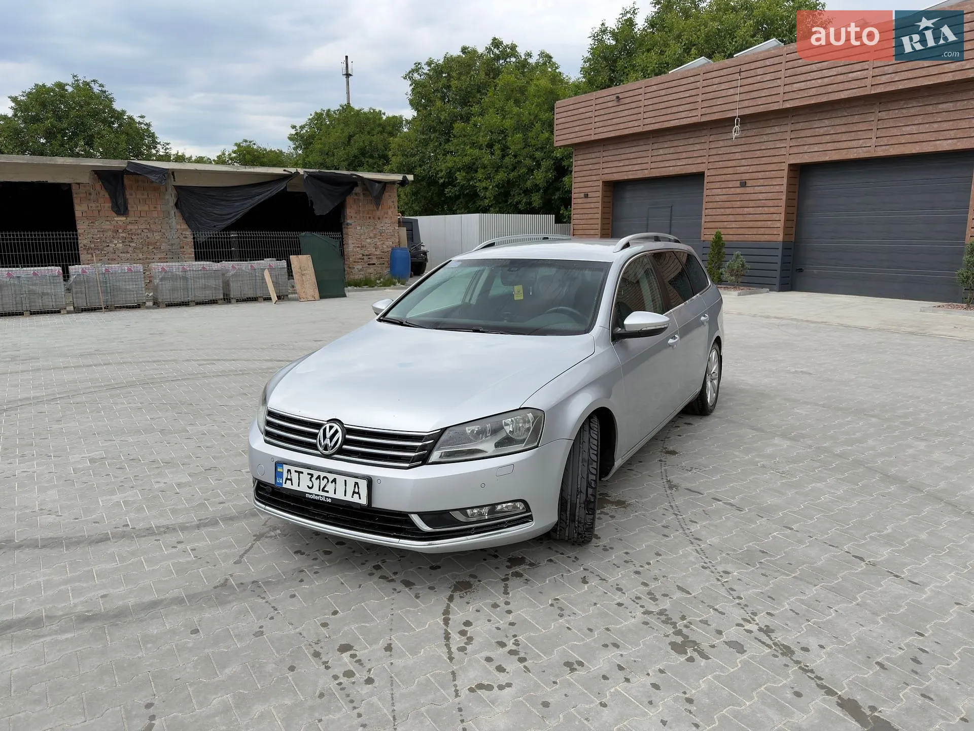 Volkswagen Passat, 2011