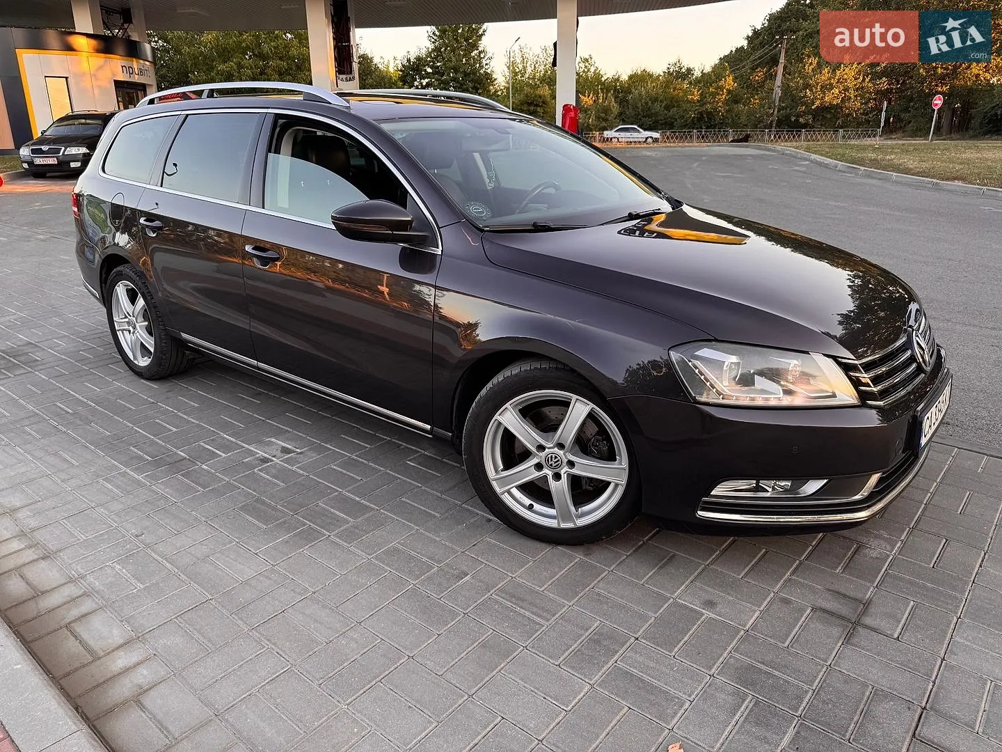 Volkswagen Passat, 2011