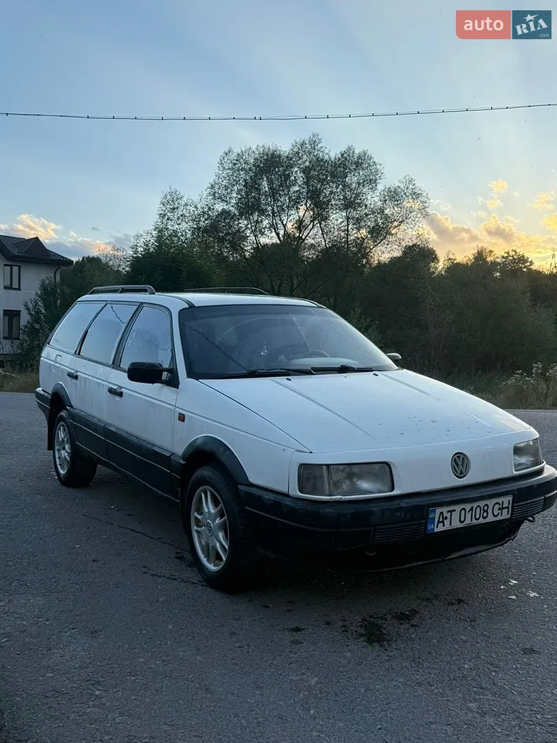 Volkswagen Passat, 1990