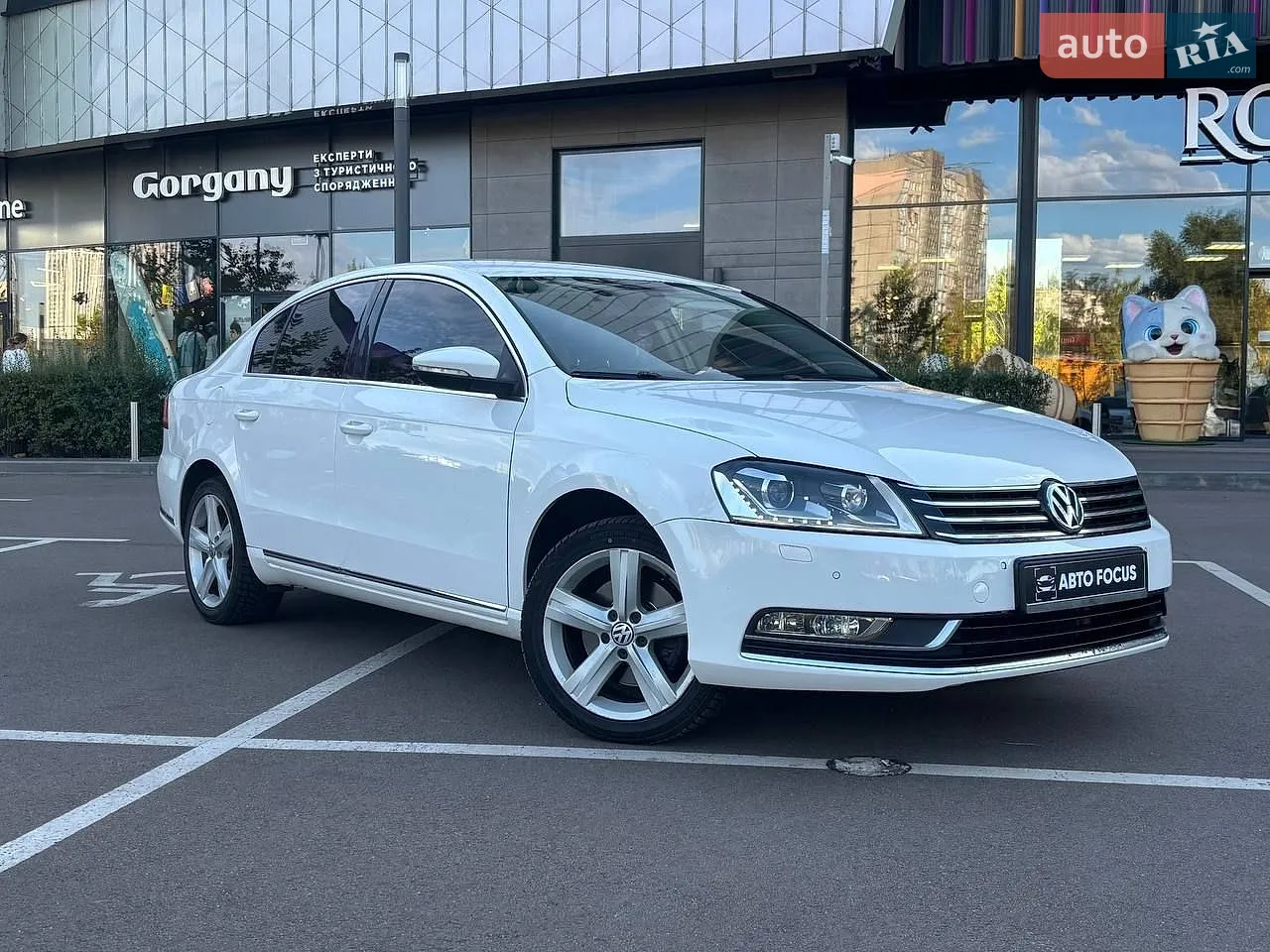 Volkswagen Passat, 2011