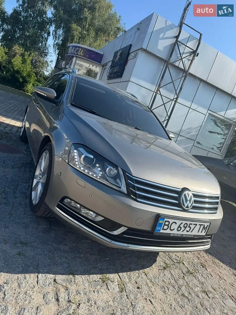 Volkswagen Passat, 2012