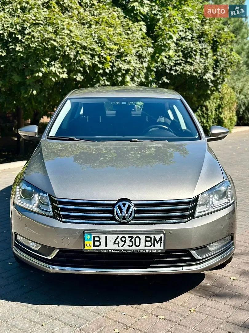 Volkswagen Passat, 2012
