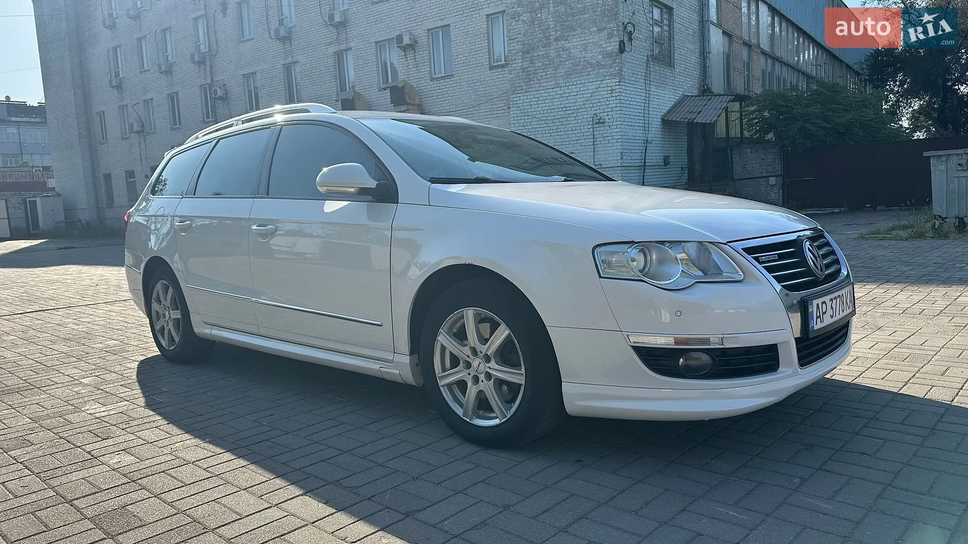 Volkswagen Passat, 2010