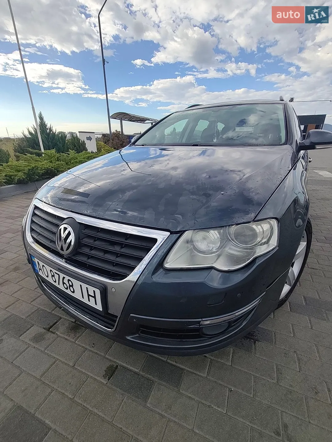 Volkswagen Passat, 2010