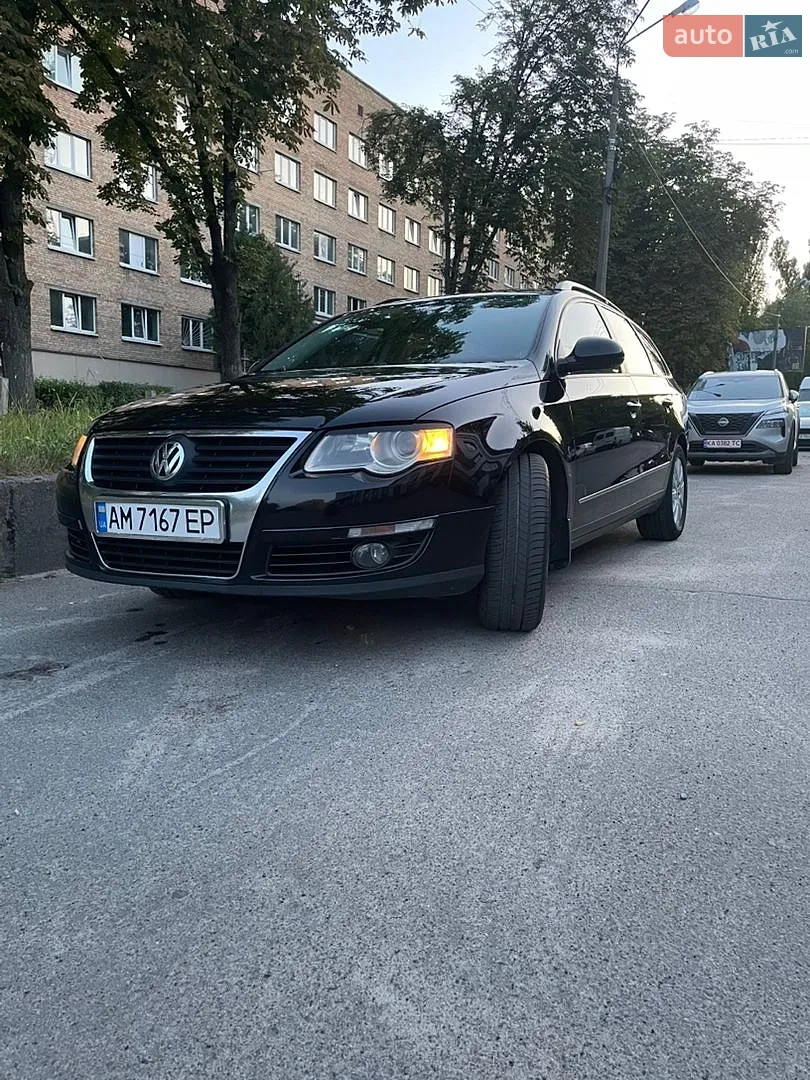 Volkswagen Passat, 2010