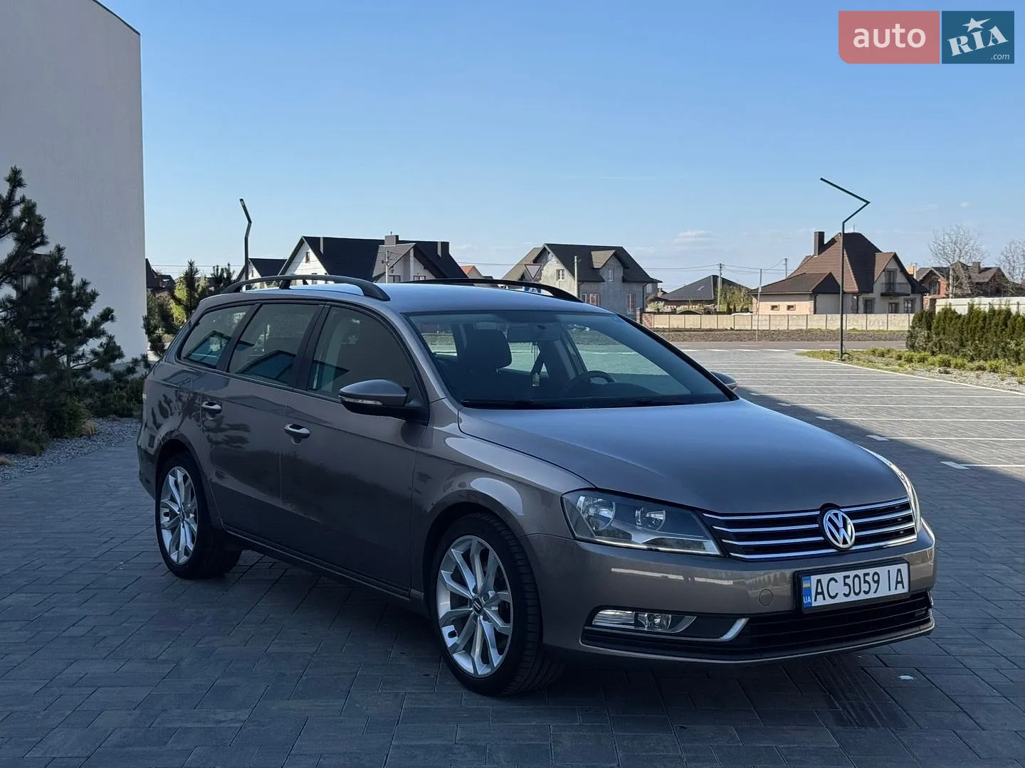 Volkswagen Passat, 2010