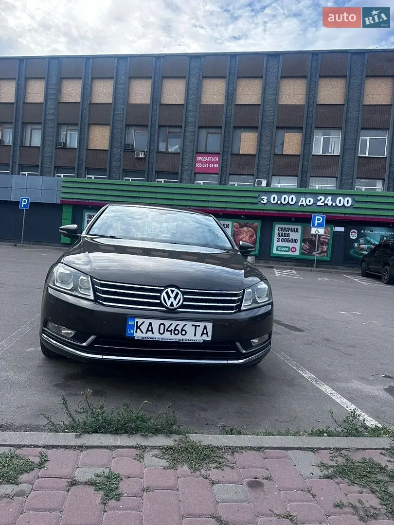 Volkswagen Passat, 2012