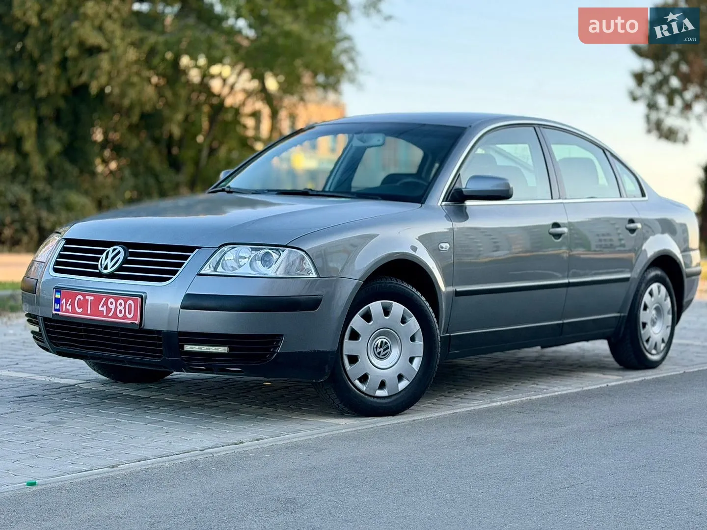 Volkswagen Passat, 2002