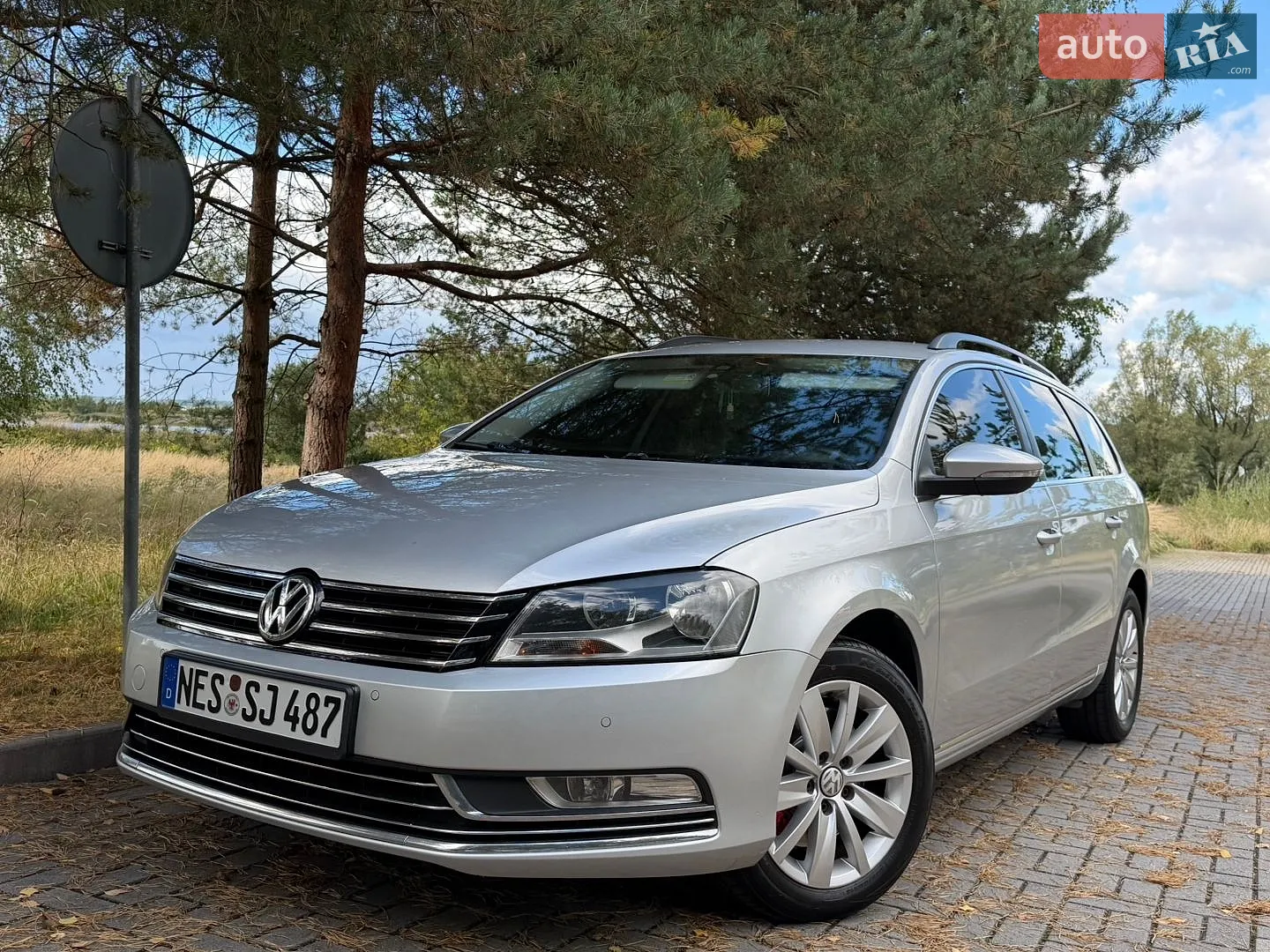 Volkswagen Passat, 2011