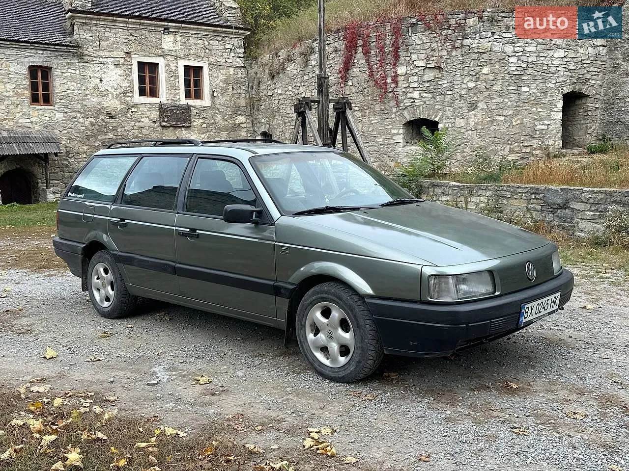 Volkswagen Passat, 1989
