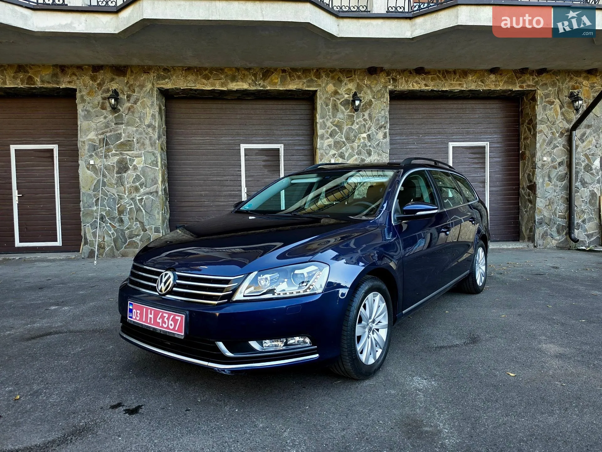 Volkswagen Passat, 2011