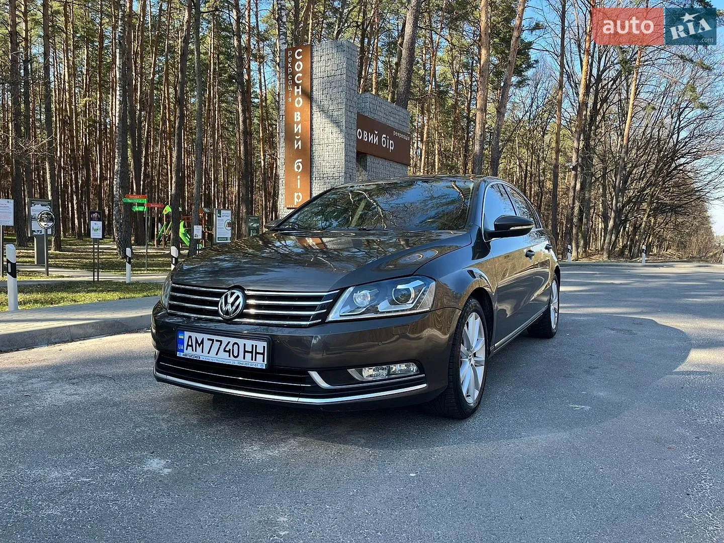 Volkswagen Passat, 2011