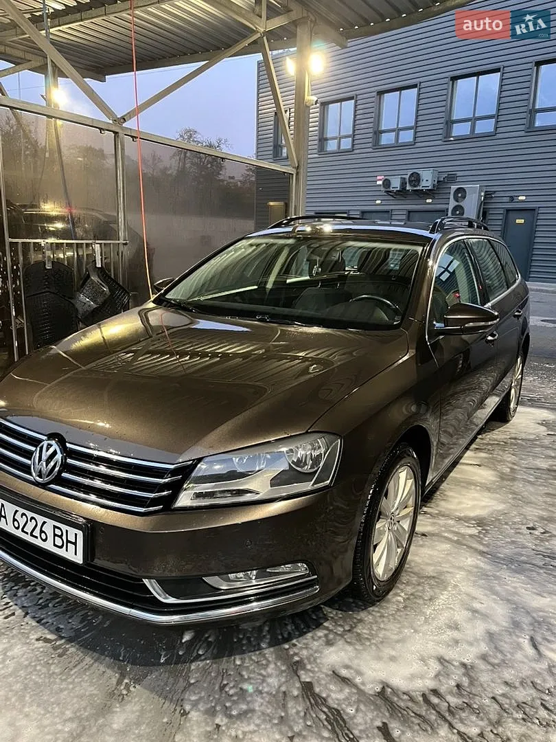 Volkswagen Passat, 2012
