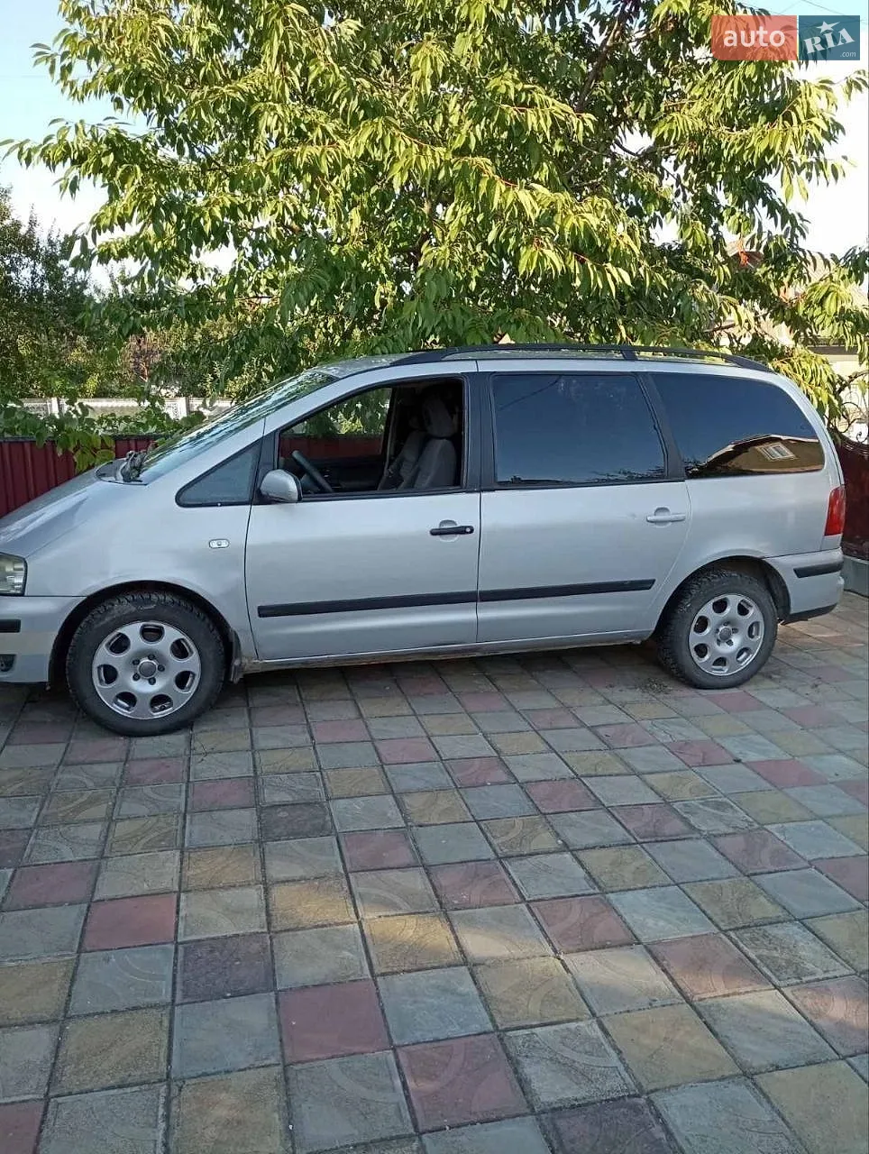 Volkswagen Sharan, 2001