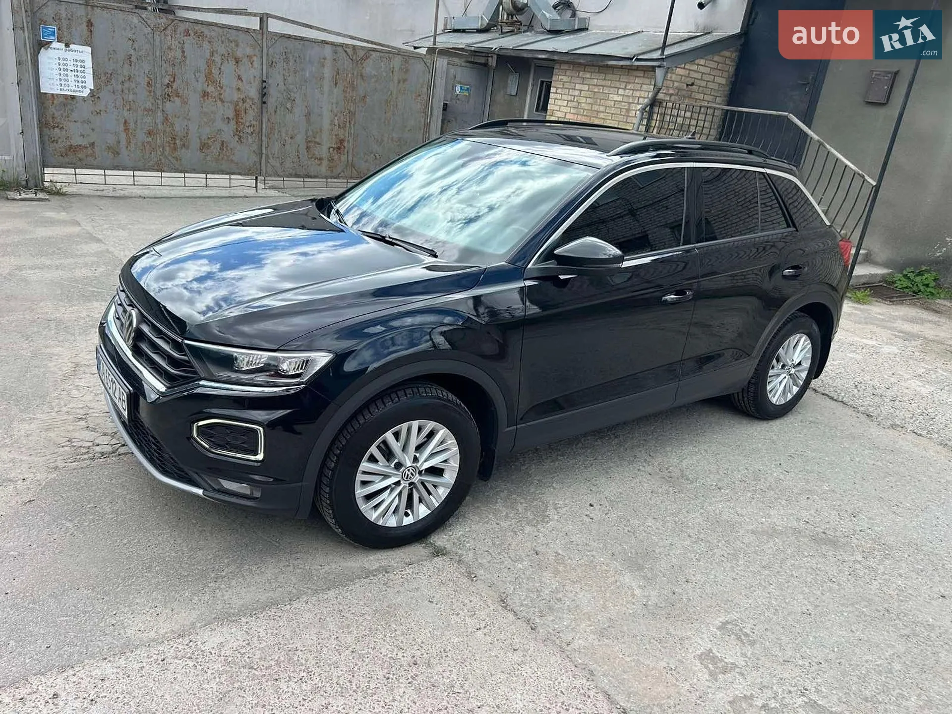 Volkswagen T-Roc, 2019