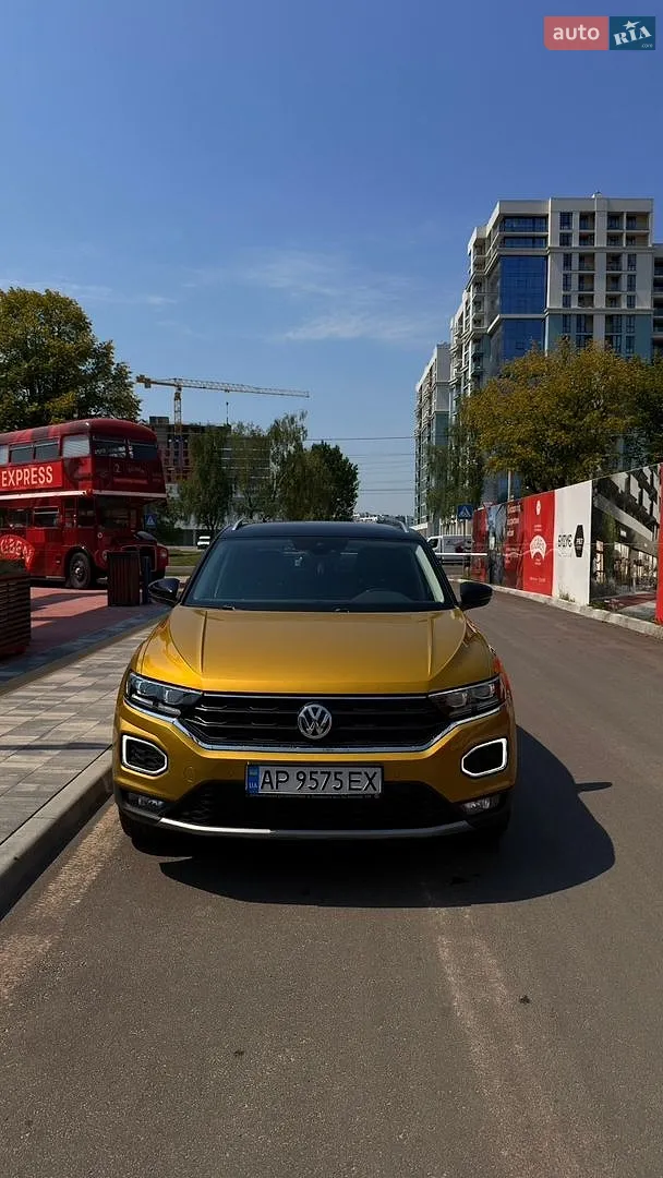 Volkswagen T-Roc, 2019