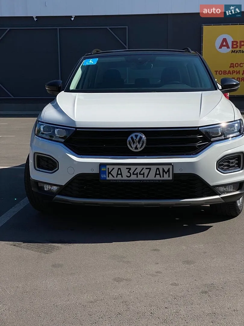 Volkswagen T-Roc, 2019