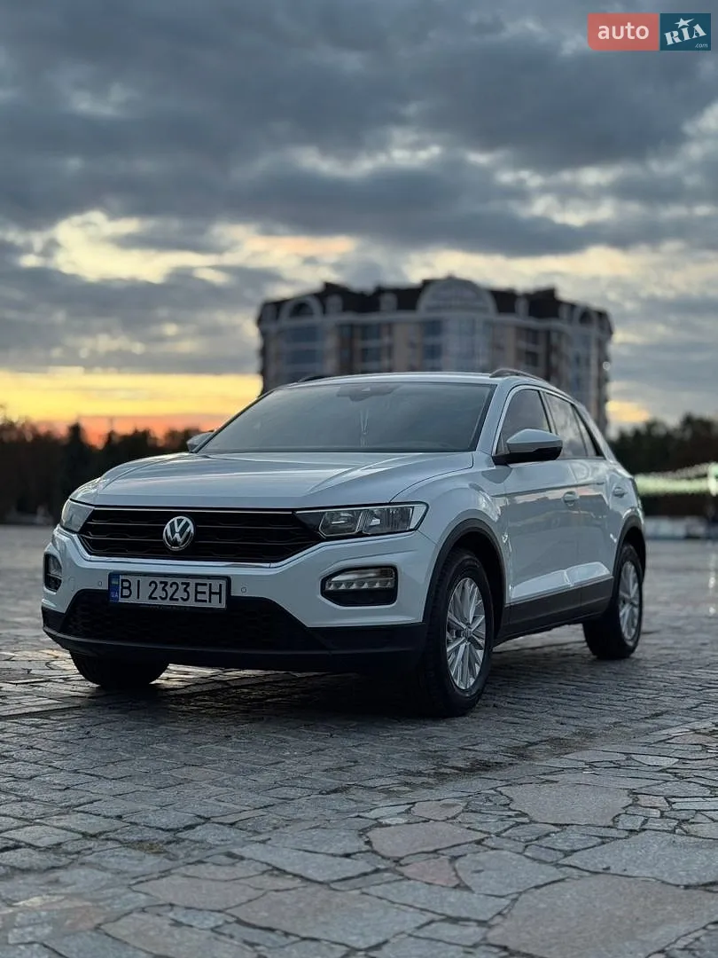 Volkswagen T-Roc, 2019