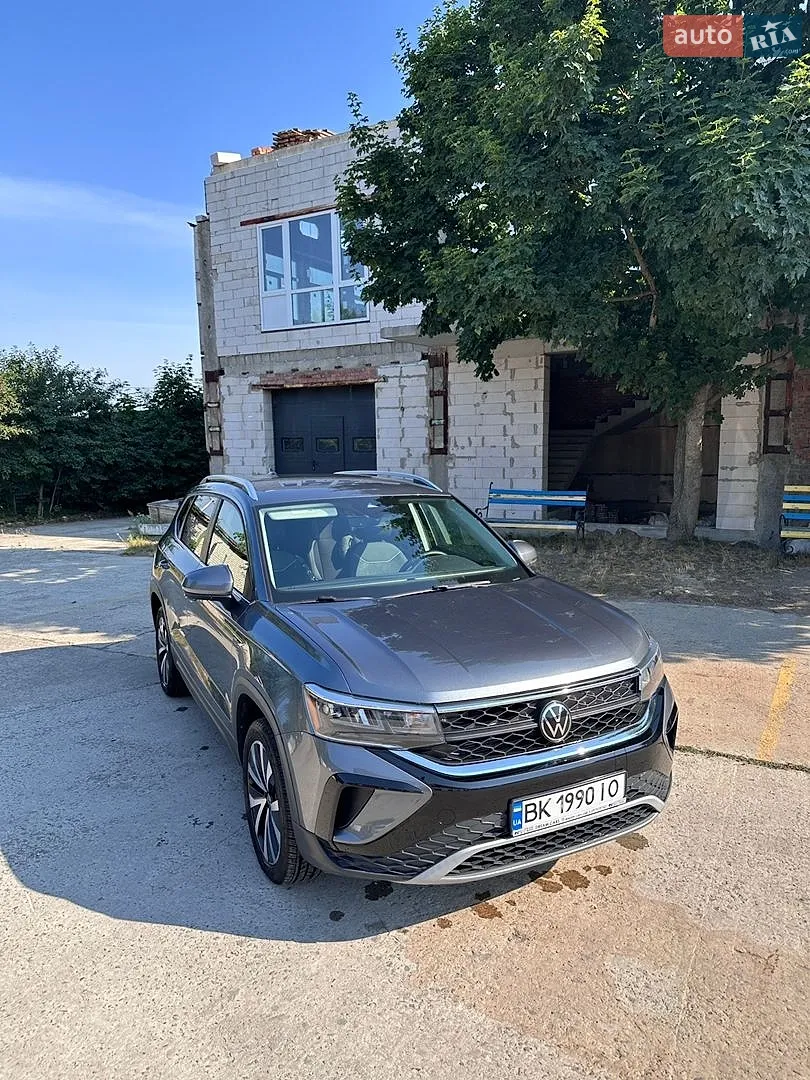 Volkswagen Taos, 2023
