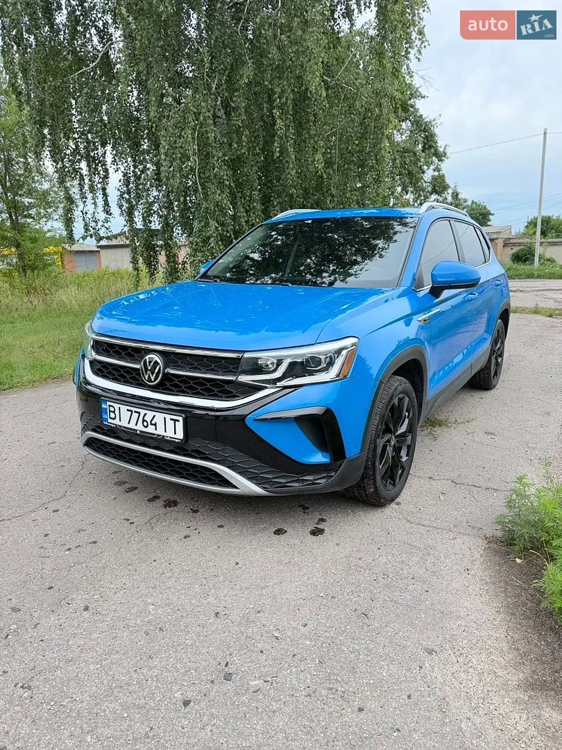 Volkswagen Taos, 2022