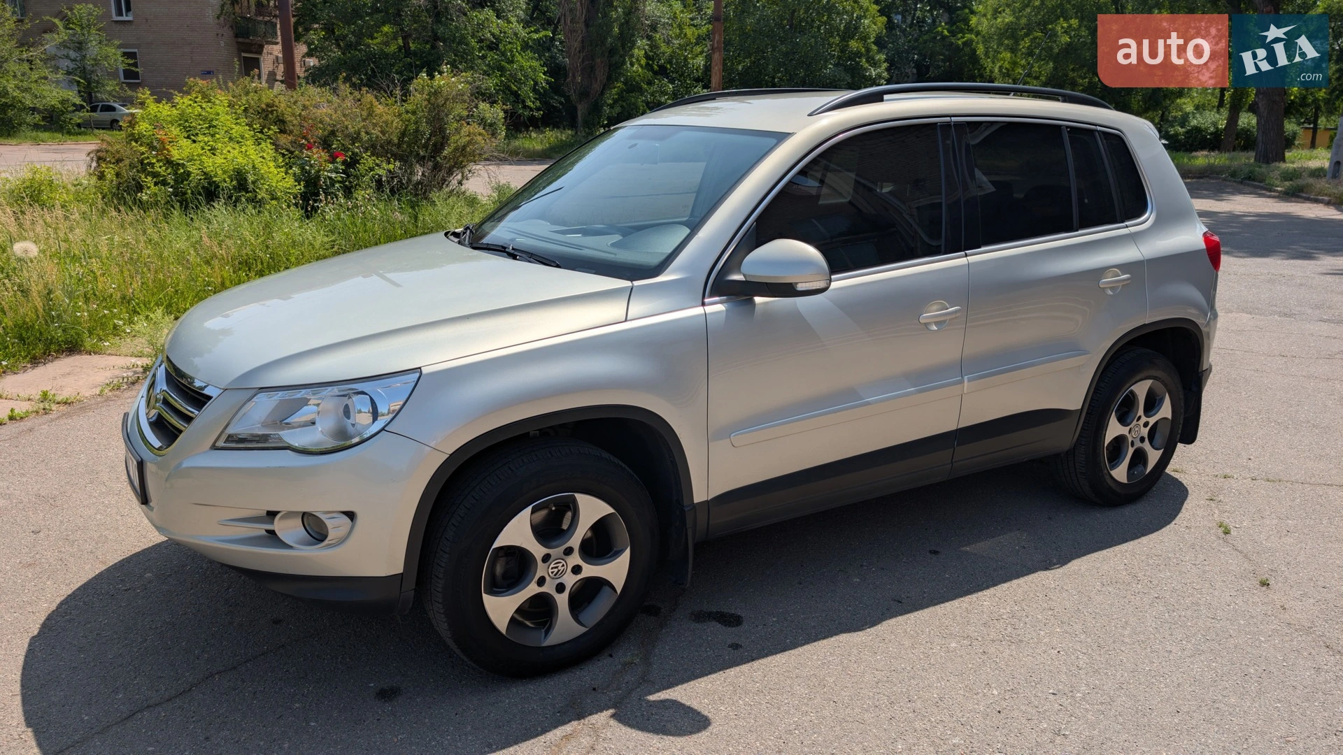 Volkswagen Tiguan, 2010