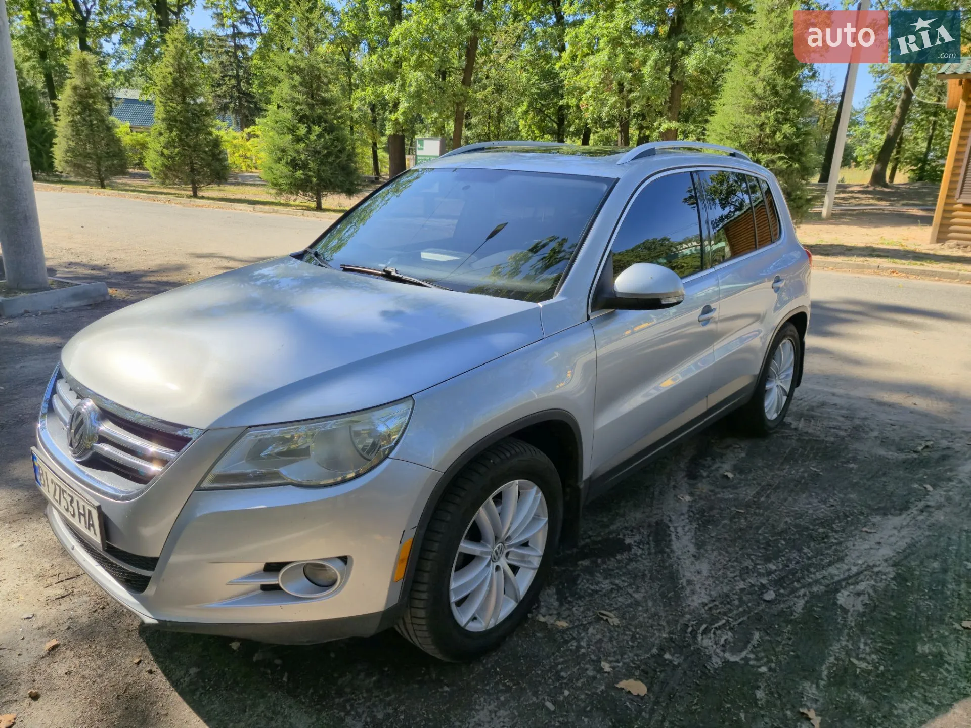 Volkswagen Tiguan, 2011