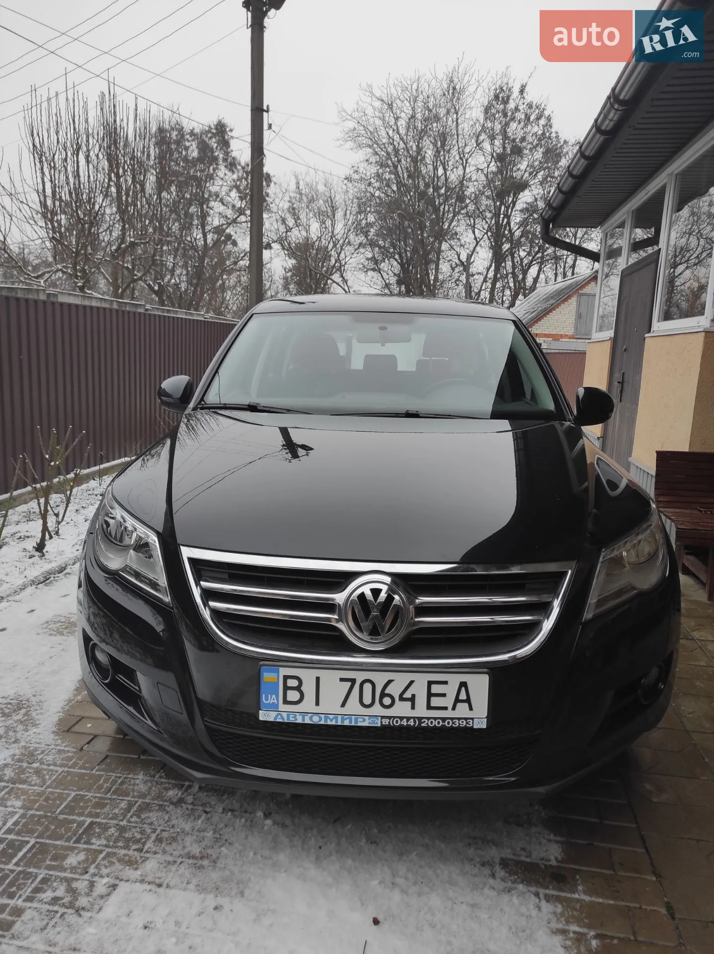 Volkswagen Tiguan, 2011