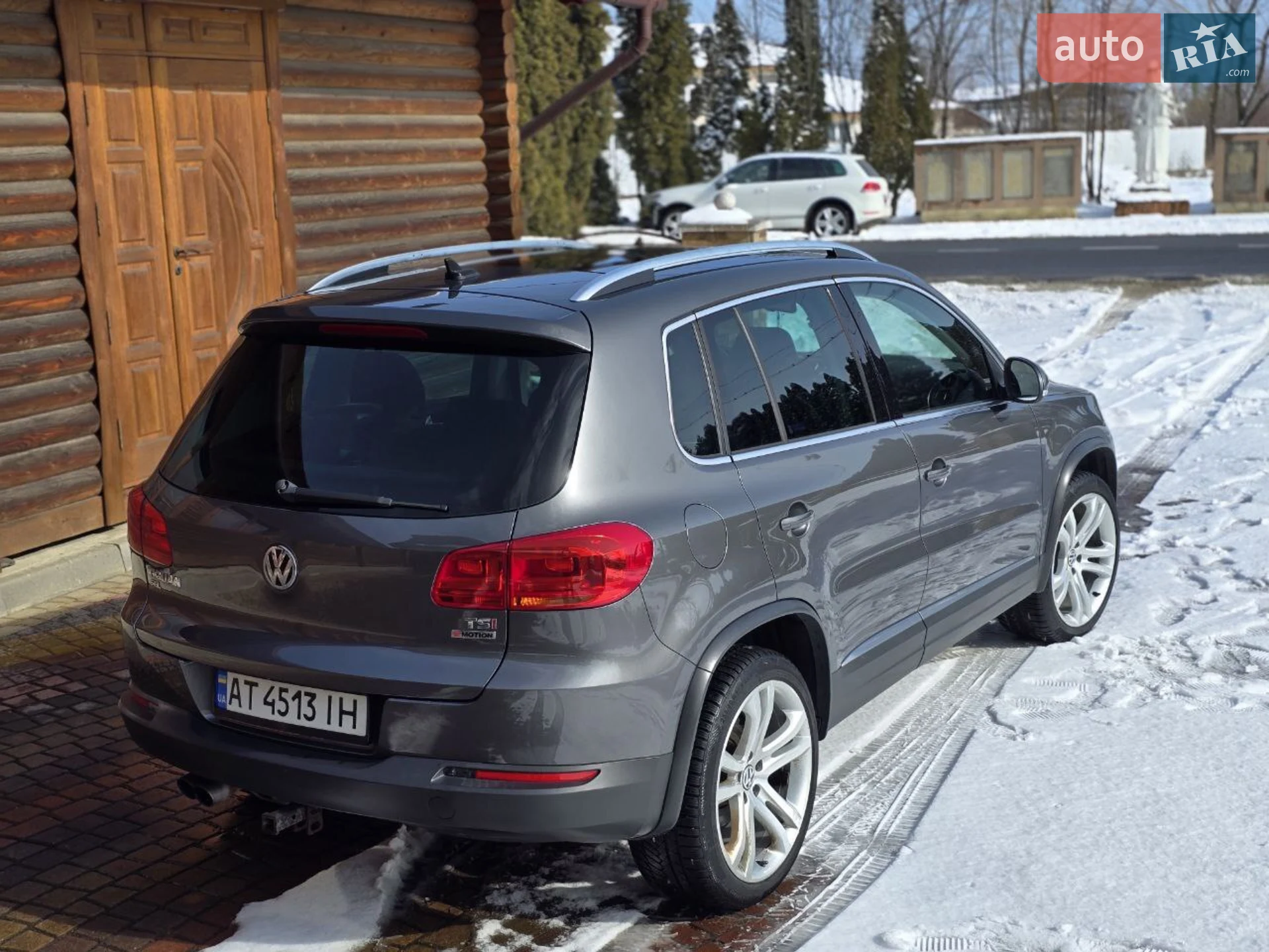 Volkswagen Tiguan, 2015