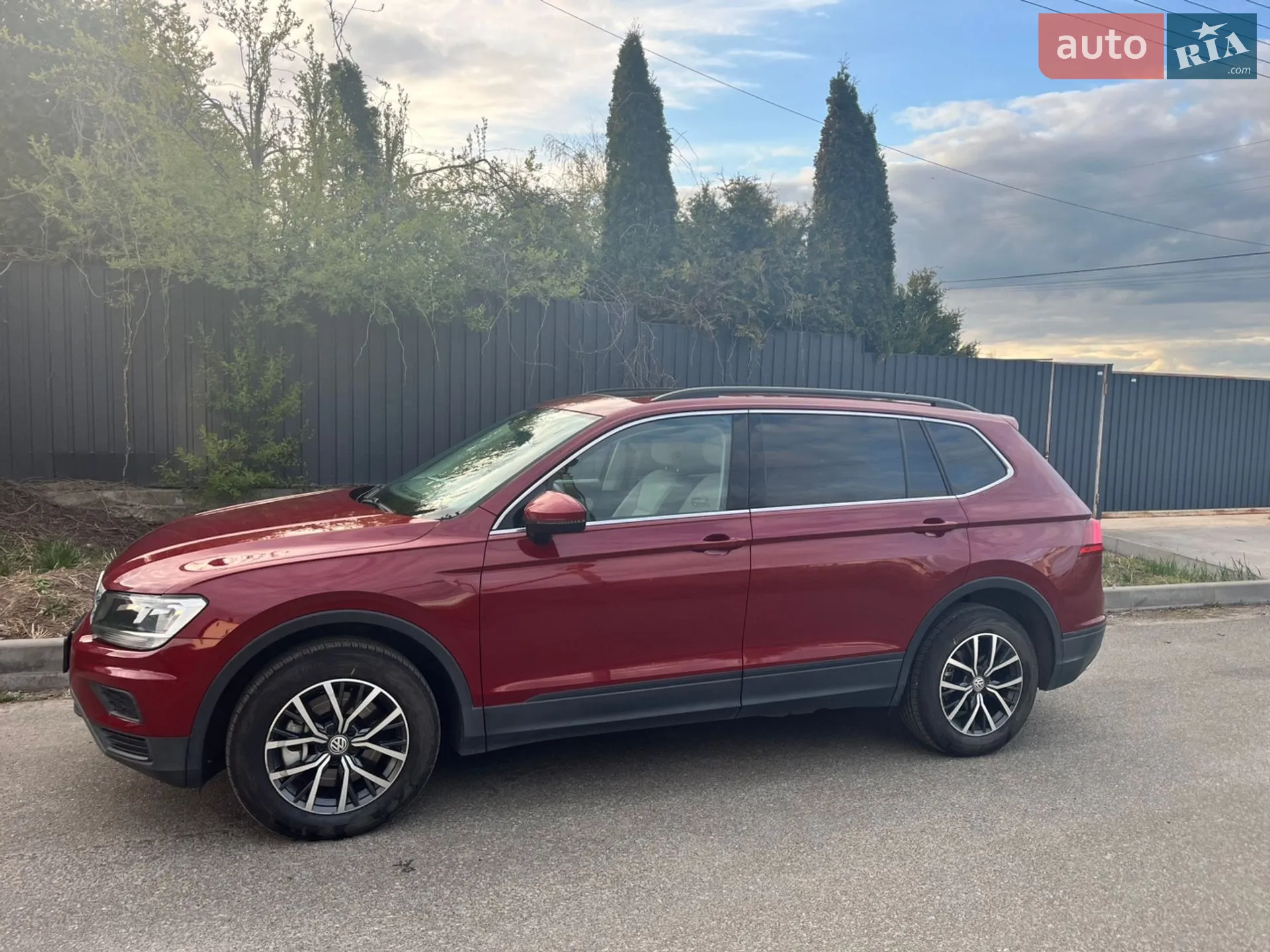 Volkswagen Tiguan, 2019