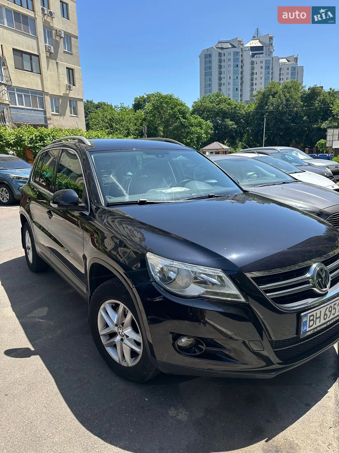 Volkswagen Tiguan, 2011