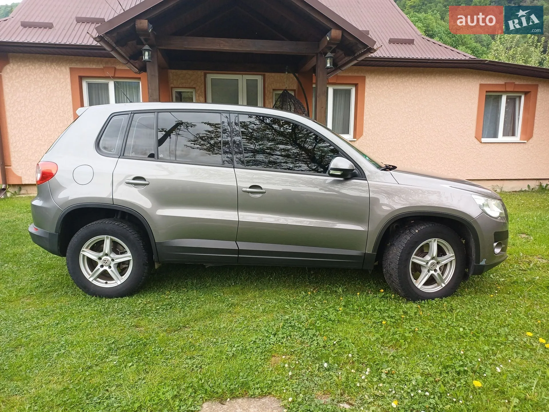 Volkswagen Tiguan, 2010