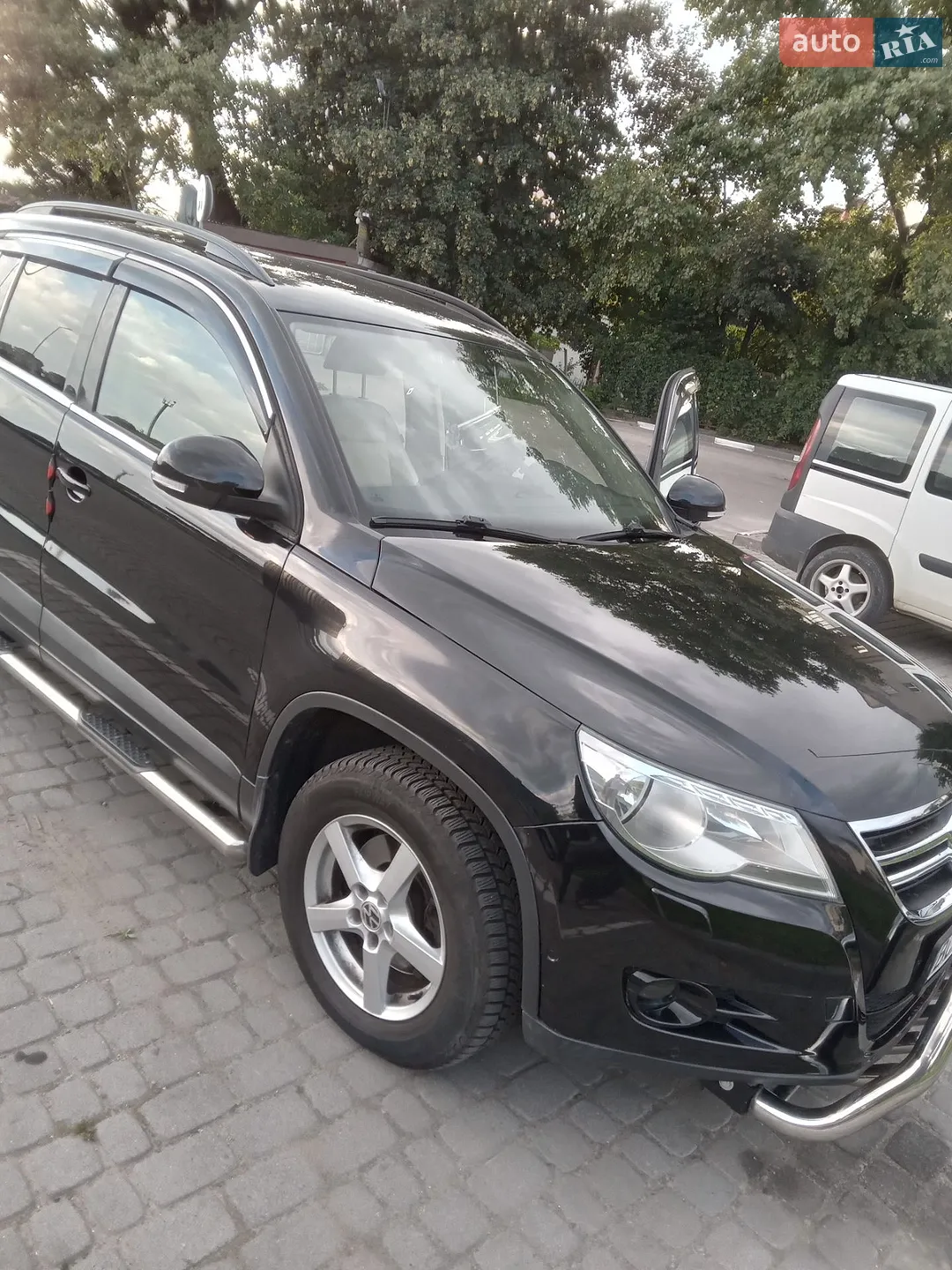 Volkswagen Tiguan, 2010