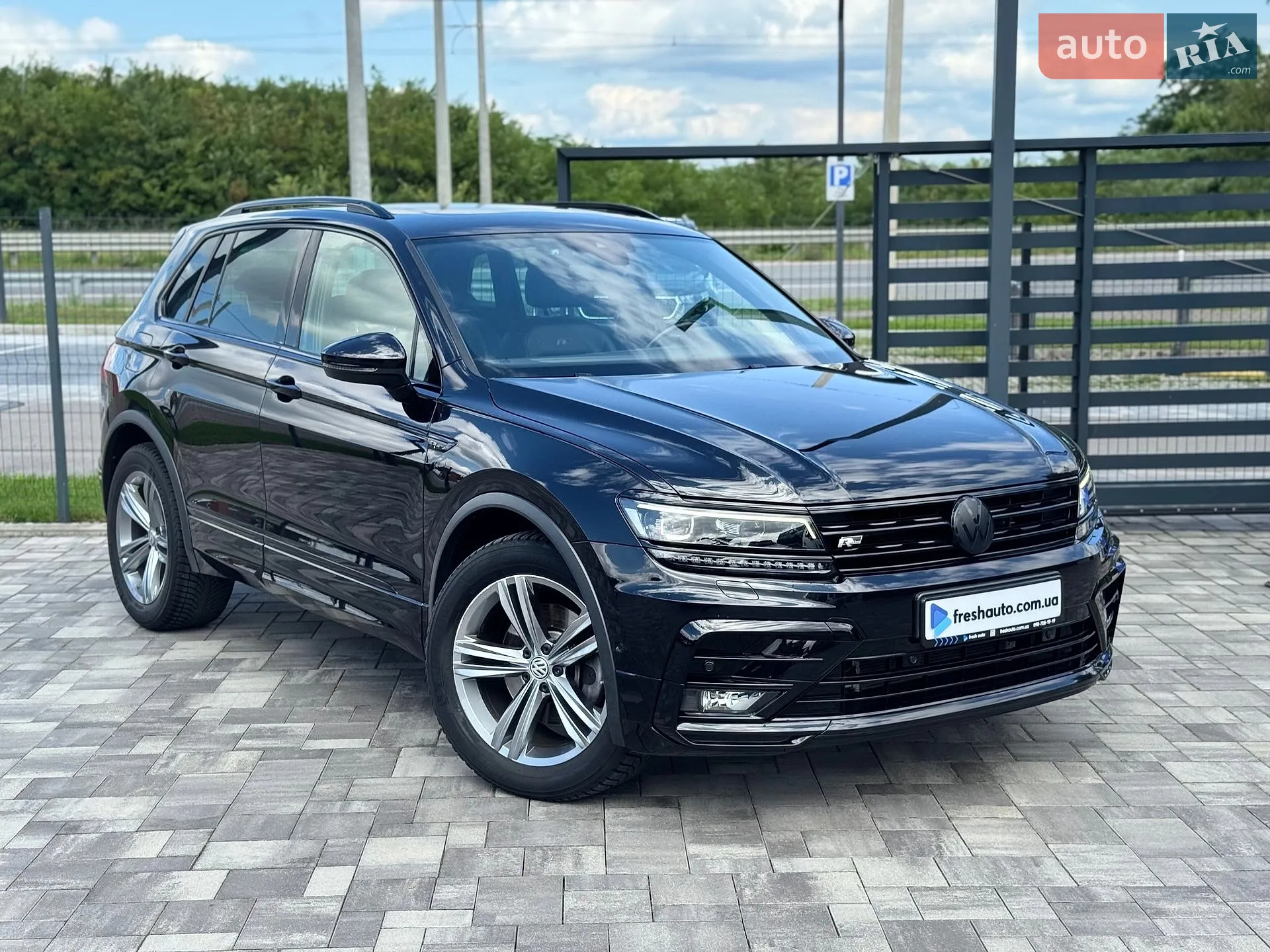 Volkswagen Tiguan, 2019