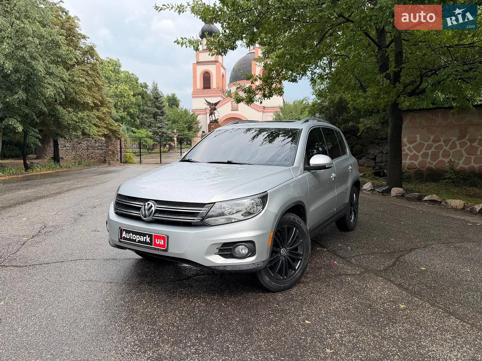 Volkswagen Tiguan, 2015