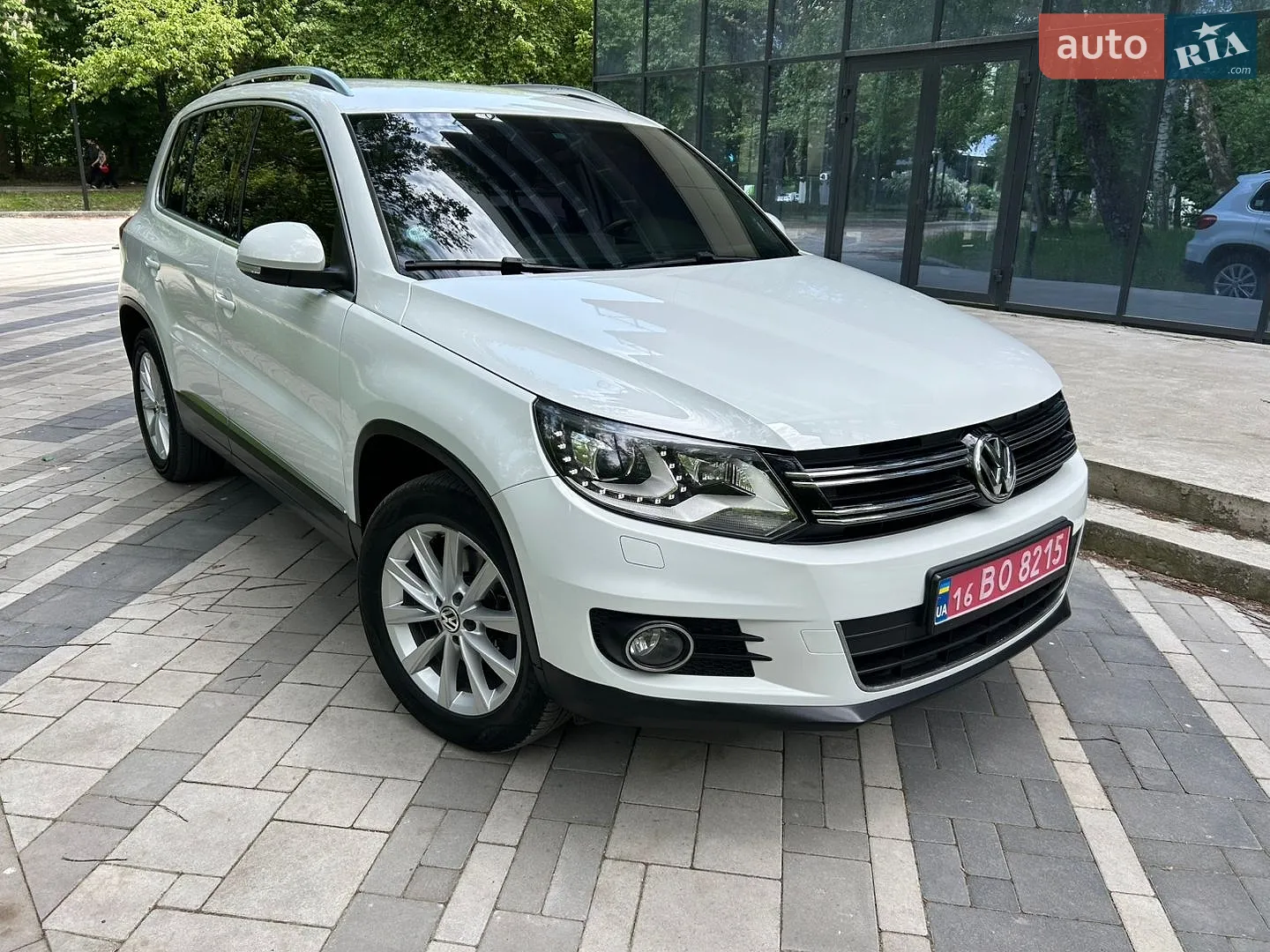 Volkswagen Tiguan, 2015