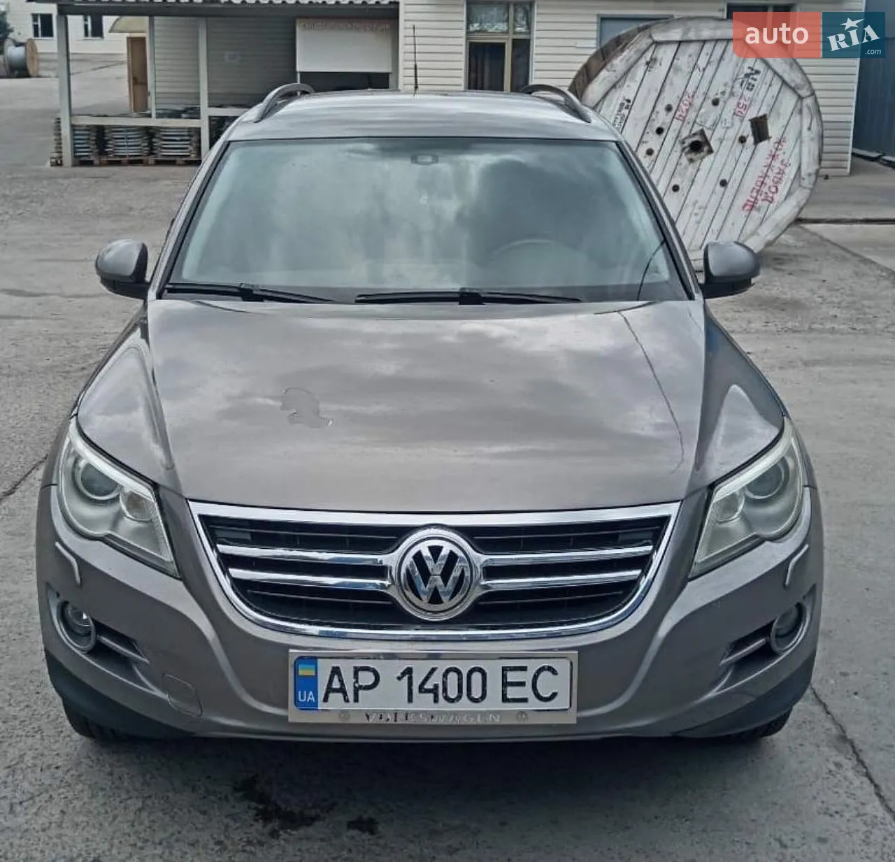 Volkswagen Tiguan, 2011