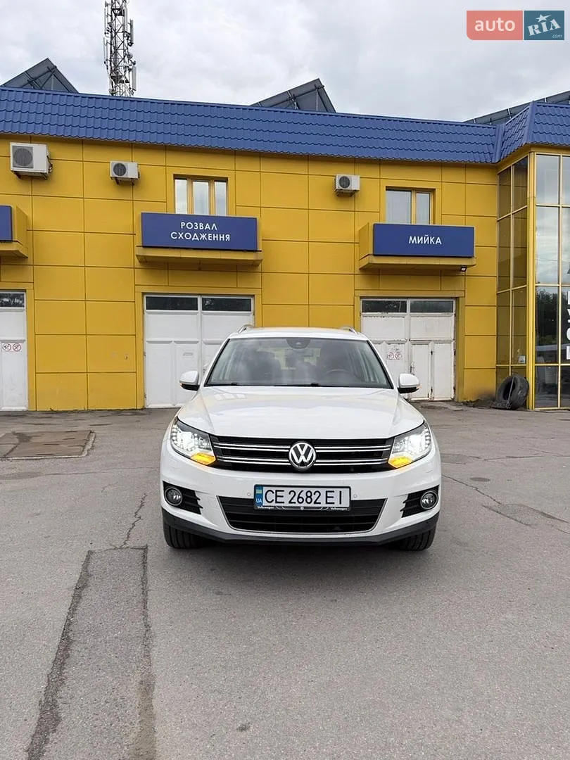 Volkswagen Tiguan, 2012