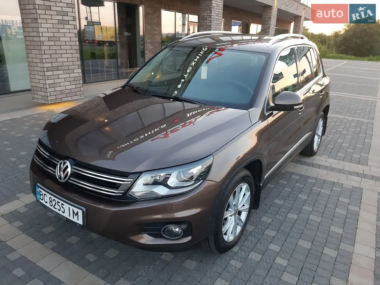 Volkswagen Tiguan 2012 — 1