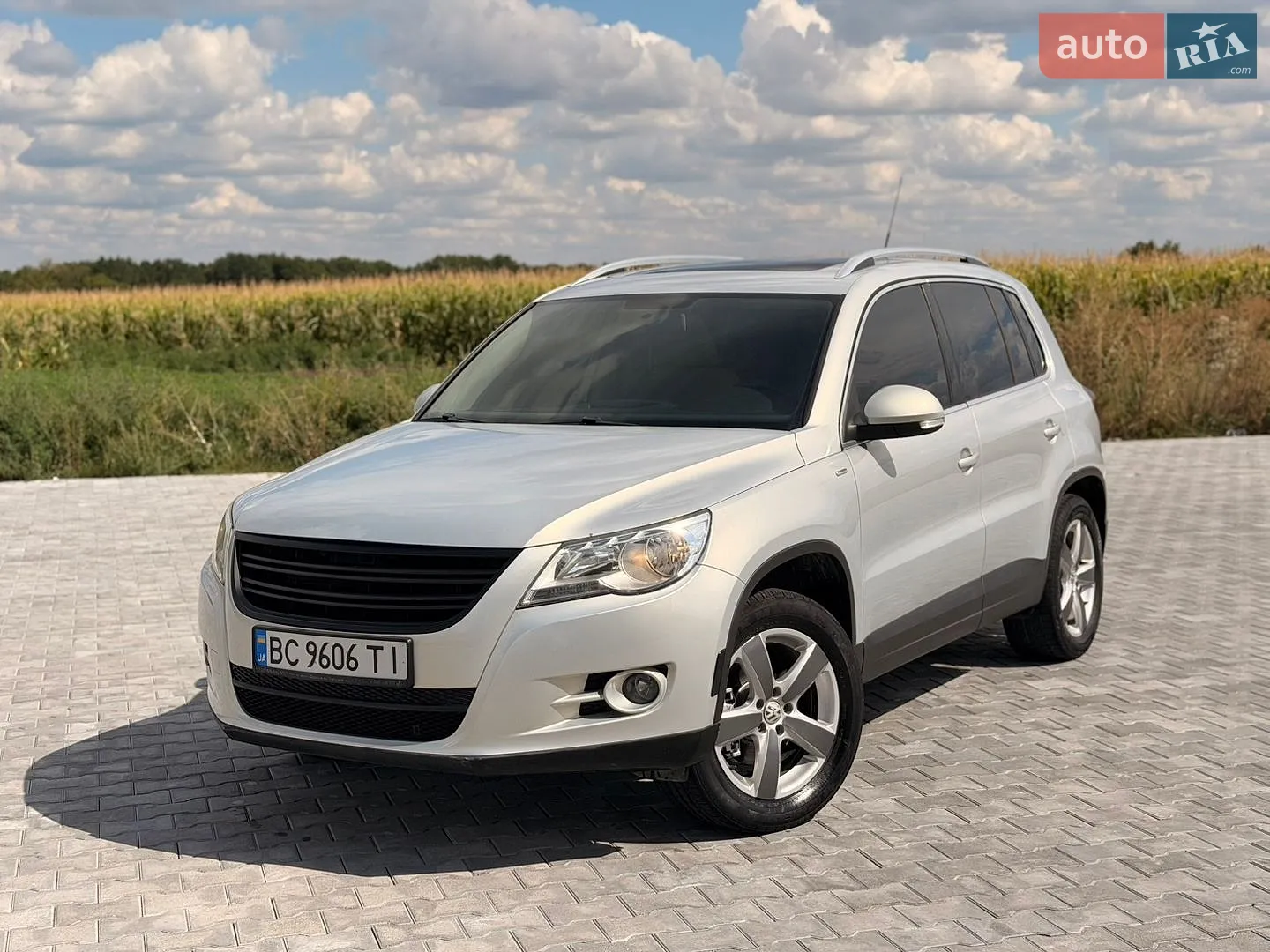Volkswagen Tiguan, 2010
