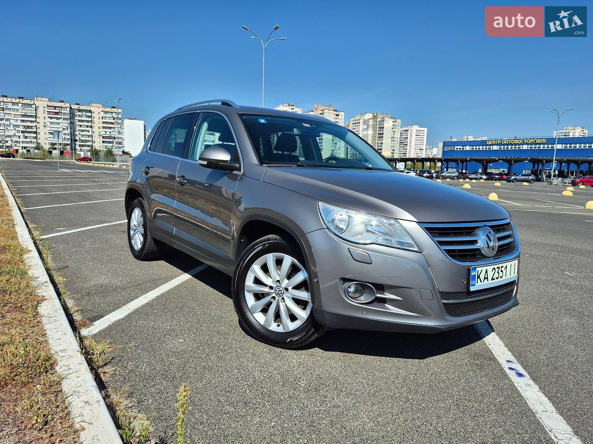 Volkswagen Tiguan, 2010