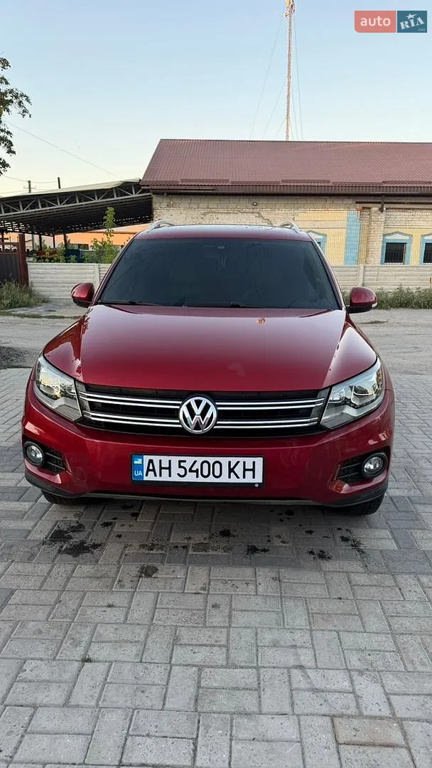 Volkswagen Tiguan, 2015