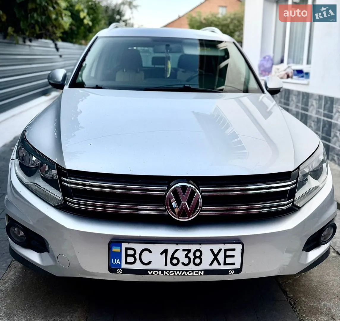 Volkswagen Tiguan, 2012