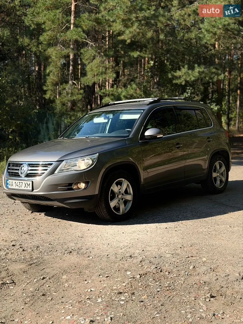 Volkswagen Tiguan, 2010