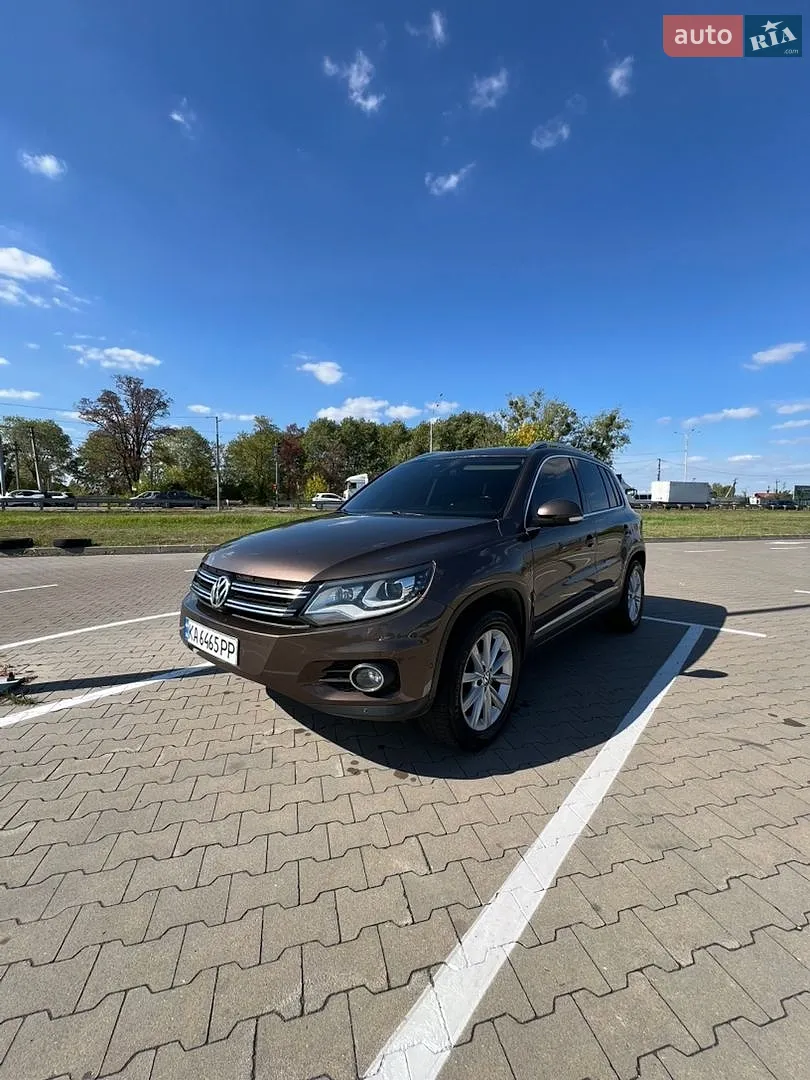Volkswagen Tiguan, 2012