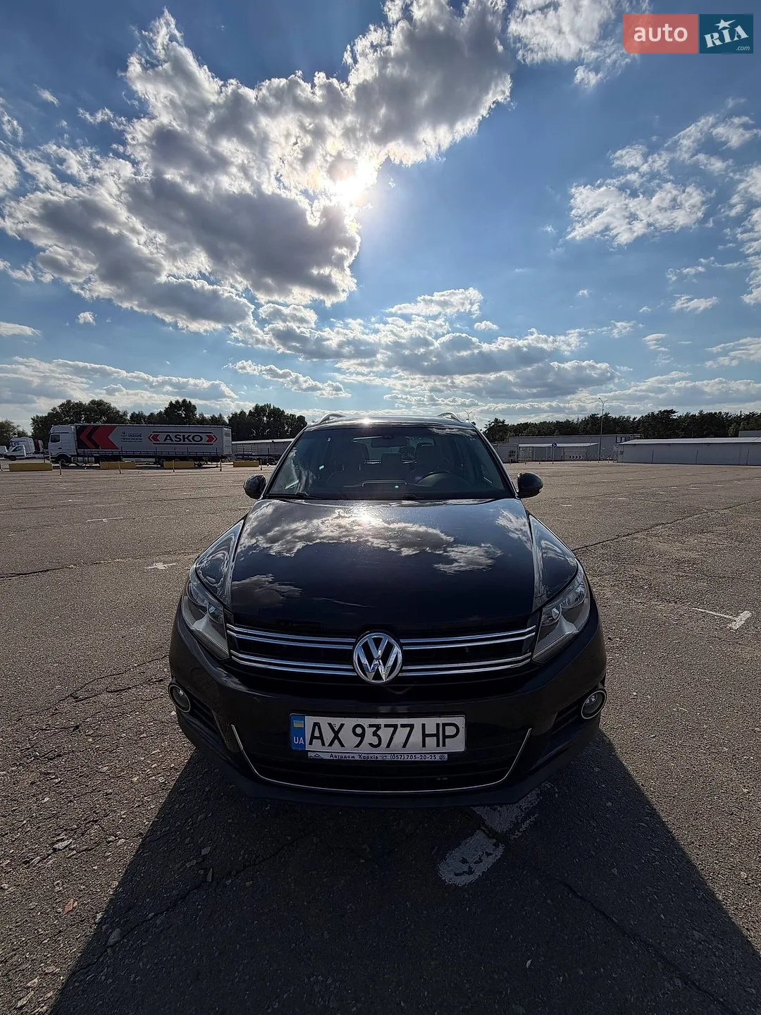 Volkswagen Tiguan, 2012