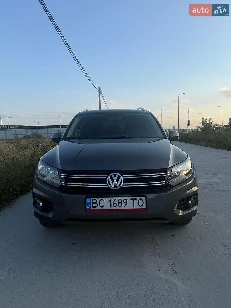 Volkswagen Tiguan, 2012