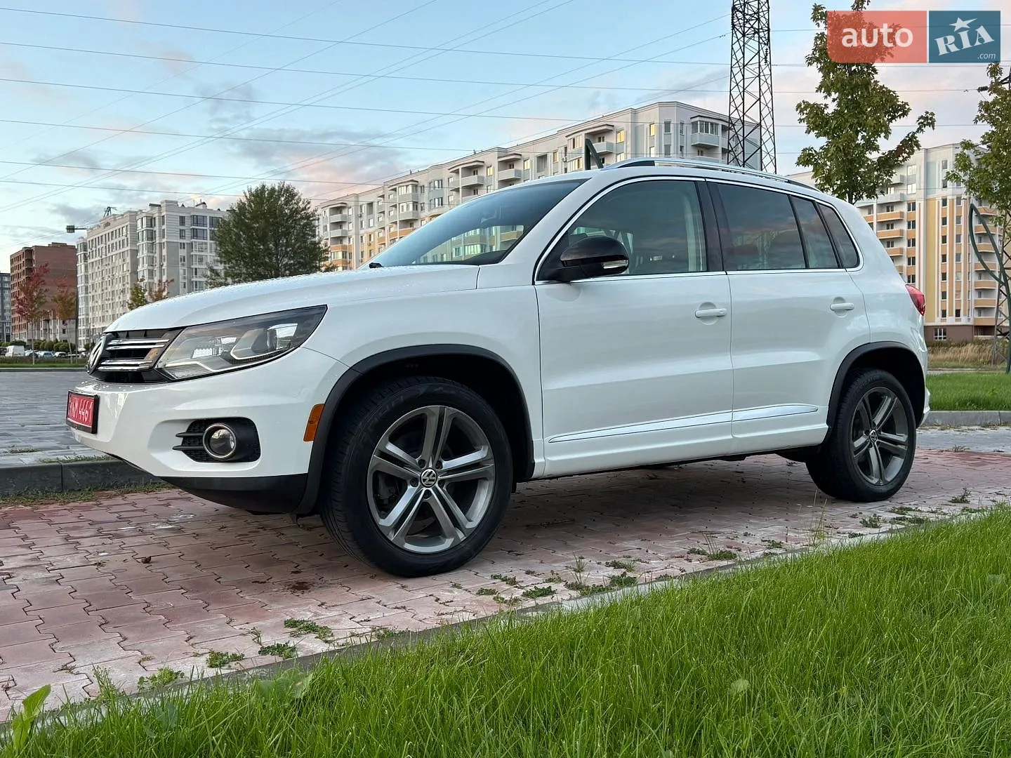 Volkswagen Tiguan, 2016