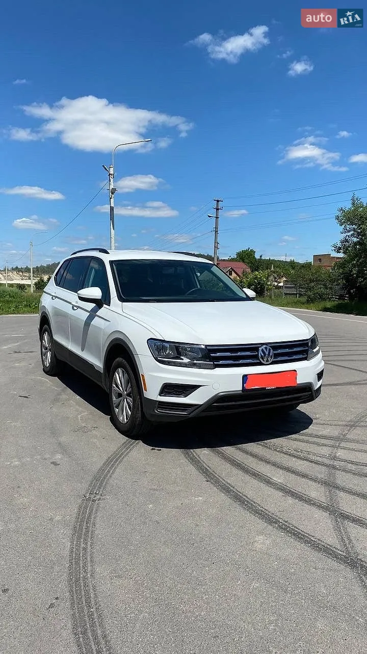 Volkswagen Tiguan, 2020